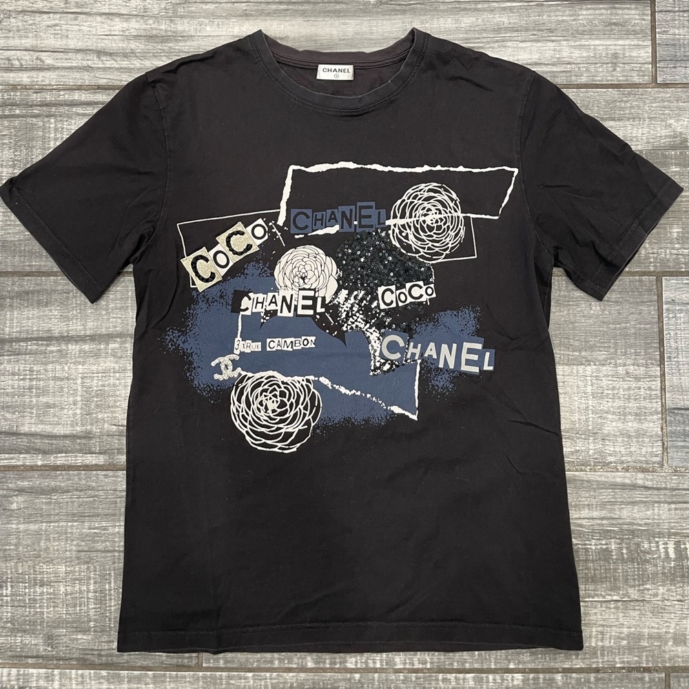 Chanel Coco Rue Cambon Size 38 Woman’s Tshirt
